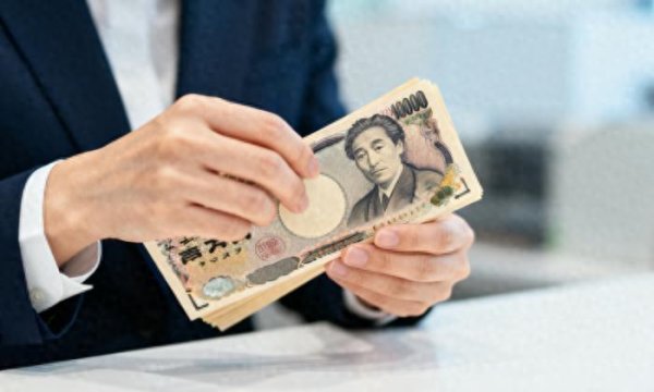 油价飙升重压日元！原定160附近的“干预红线”已被拉高？