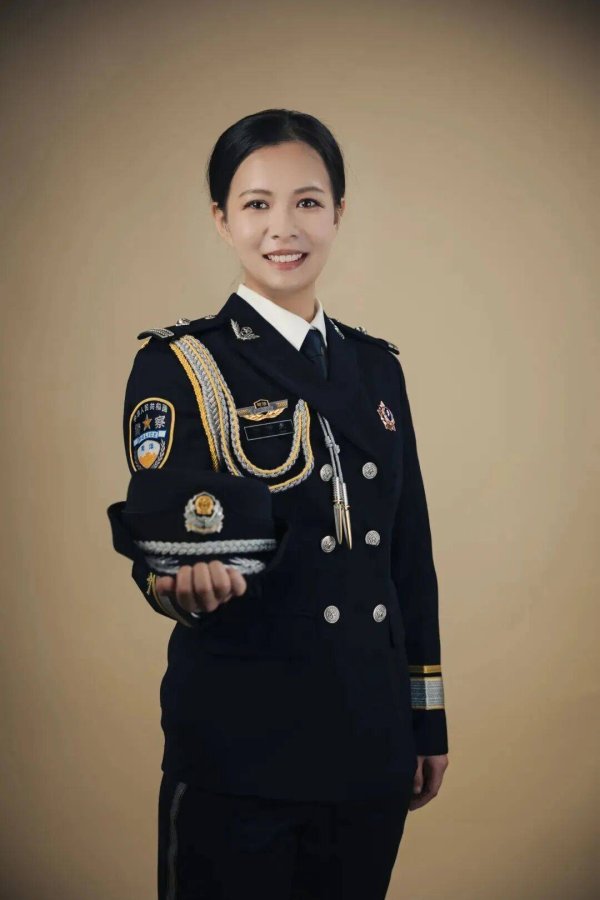 涂诗曼（1991年生），来自湖北监狱系统，获全国表彰