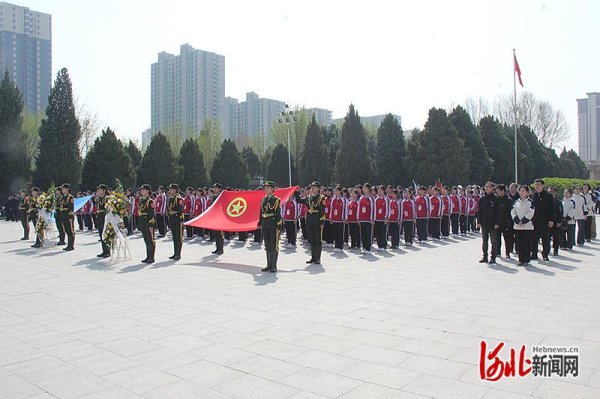 保定市女子职业中专学校开展清明节祭扫暨红色研学活动