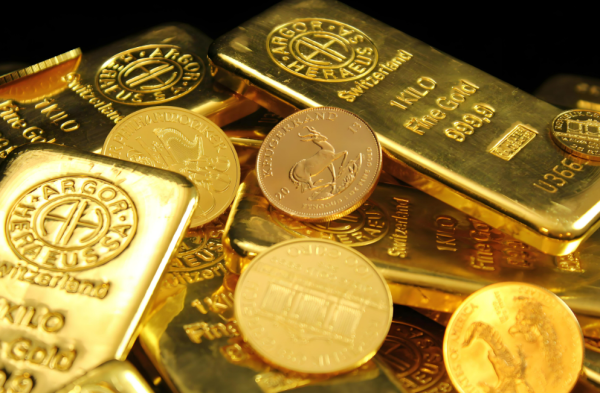 艾紫馨：黄金白银震荡休整<p> 继续静待非农指引